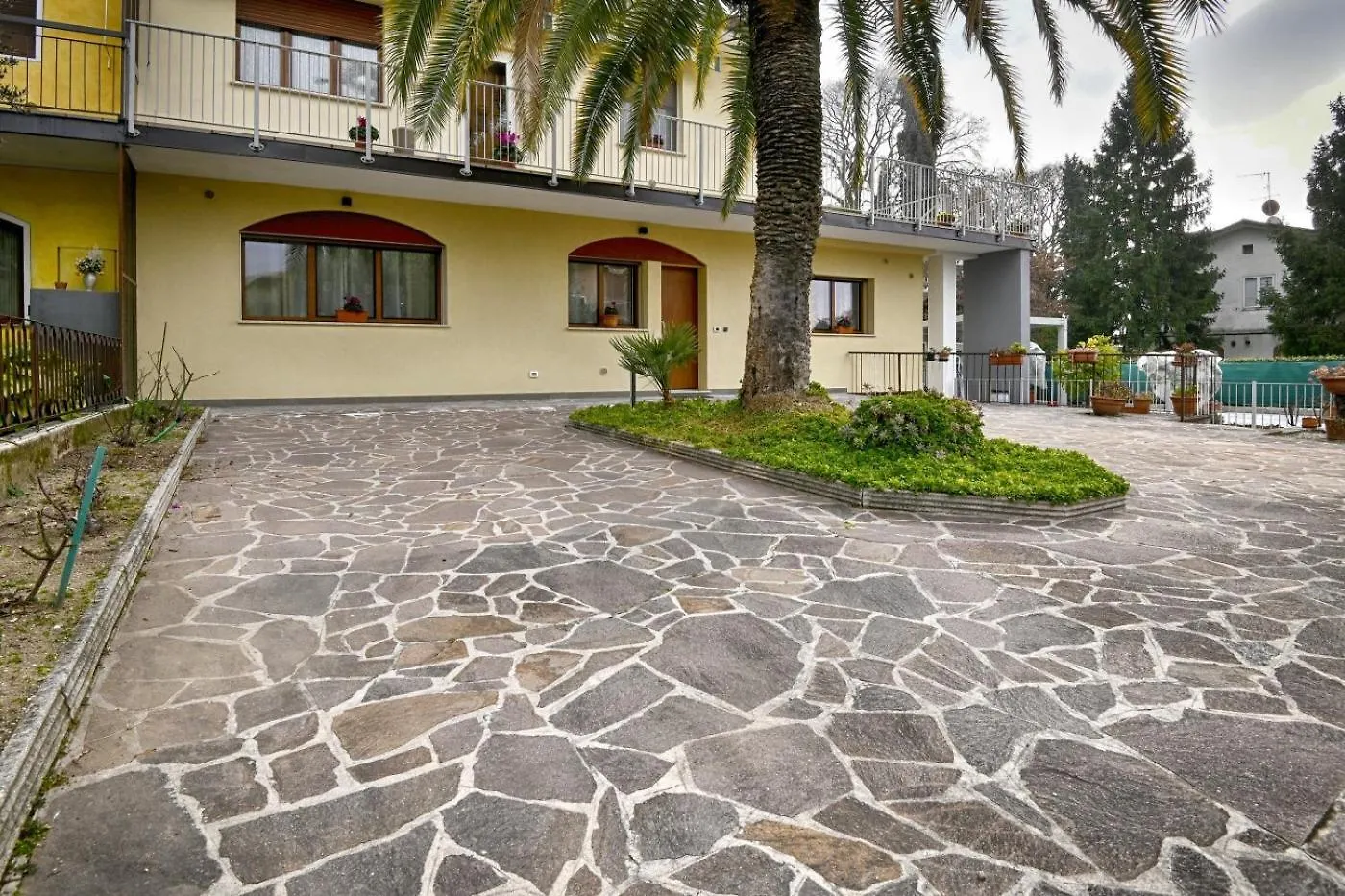 Appartamento La Palma By Theater Home 托斯科拉诺-马德尔诺